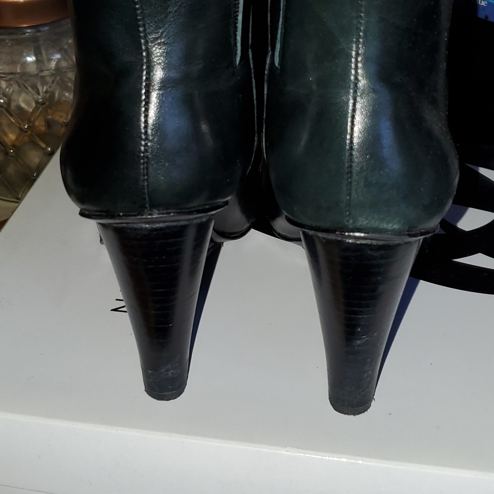 Leather Nine West booties